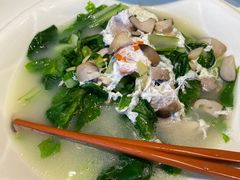 -荣誉海鲜酒楼(海湾店)