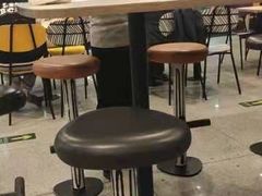 大堂-麦当劳(火车北站餐厅)