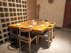 -苹果树下艺术餐厅(宋庄店)