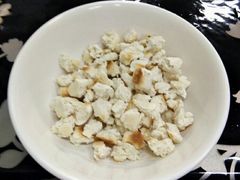 -何老二卤汁凉粉