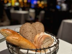 -Wolfgang’s Steakhouse 沃夫冈牛排馆(上海白玉兰广场店)