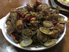 蛤喇炒鸡块-华春餐馆(鱼山路店)