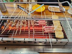 -哈尔滨小酒馆·鲜肉现穿自助烧烤(康新花园店)