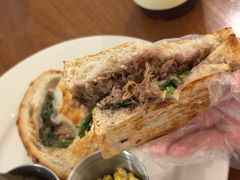 慢炖牛肉酸种三明治-KAFVS咖啡思咖啡馆(香海路店)