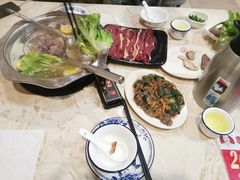 -粤潮牛肉火锅店(江南大道店)