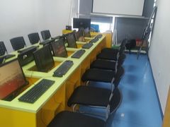 -童程童美少儿编程乐高机器人(红谷滩校区)