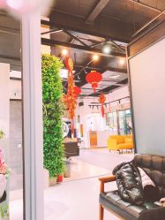 -FRIDAY星期五专业美发沙龙