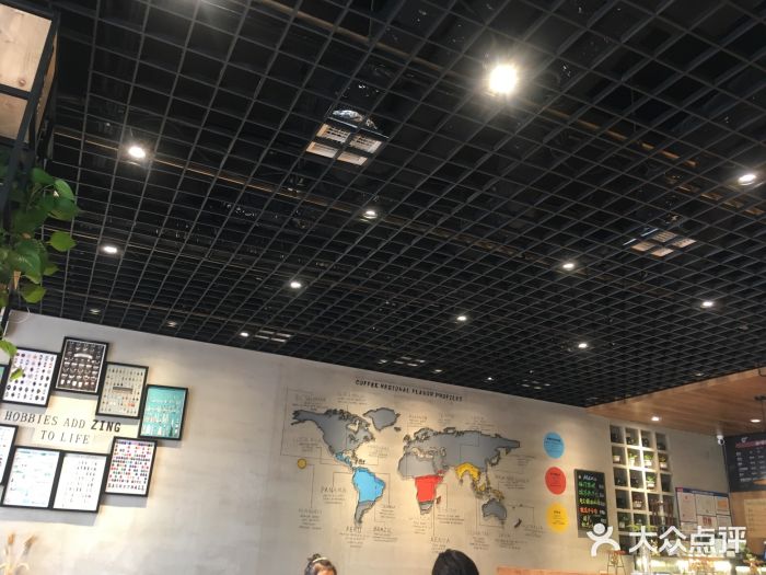 ZING COFFEE 镜咖啡大堂图片