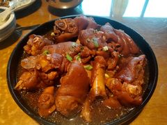 猪蹄-95号酱骨·一块豆腐(展春园西路店)