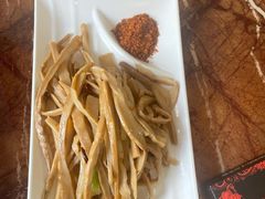 招牌卤笋-耗儿鱼蛙蛙叫·老成都火锅(蛇口海昌街店)