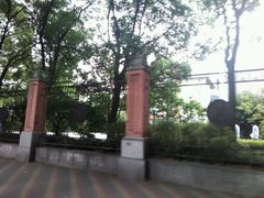 android_upload_pic-上海市控江中学