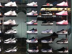 -李宁(大宁国际旗舰店)