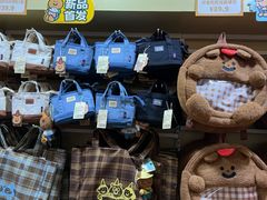 -上海来福士广场