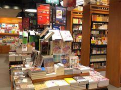 -西西弗书店&矢量咖啡(凯德晶萃广场店)