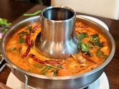 -Chom Cafe and Restaurant