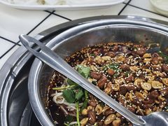 -周良天山牛杂城(天山路总店)