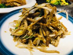 -秦唐一号西安菜馆(钟楼店)