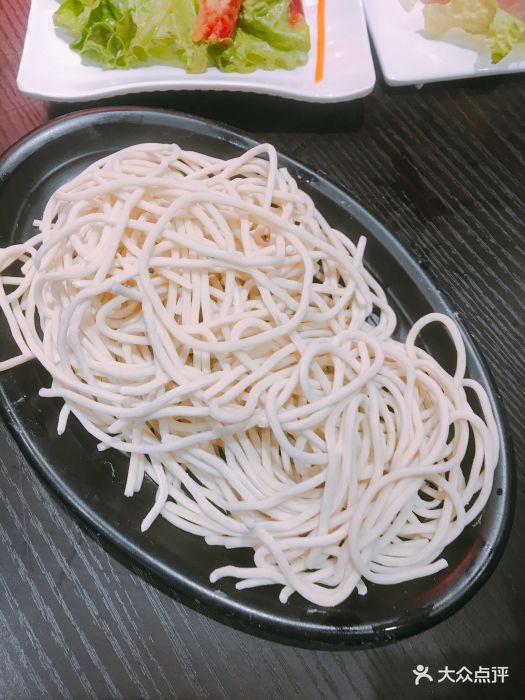 柒火锅·麻辣鸭血火锅(西关新天地店)拉面图片 - 第1张