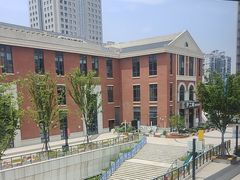 -肥肥虾庄·金牌油焖大虾(杨园滨江时代walk店)