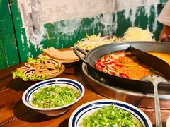 -渝井巷重庆老火锅(沈阳吉祥店)