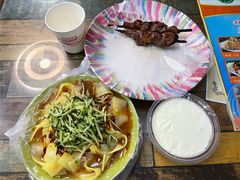 -艾力江和田馕坑烤肉店
