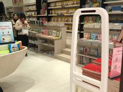 -钟书阁(群光广场店)