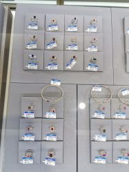 -威德钻石-克拉钻大本营(南京东路店)