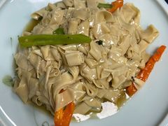 -李记饺子·熏酱东北菜(欢乐谷店)