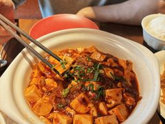 -肆海小川菜酒馆Wine Bistro (青年路店)