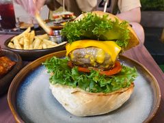 -龙治汉堡(中华城店)