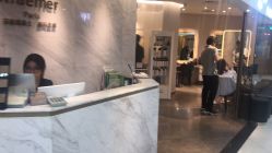 -Kraemer Paris  苏豪路易士·嘉玛发廊