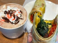 -星巴克(济南美莲广场店)