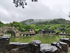 -灵岩山风景区