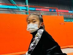 -极限PLAY运动娱乐新世界·团建派对潮玩休闲馆·室内蹦极高空游乐园