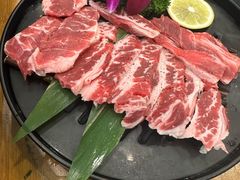 -明洞阿姨·韩式酱蟹烤肉·创意料理(方庄店)