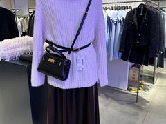 -URBAN REVIVO(欢乐海岸购物中心店)