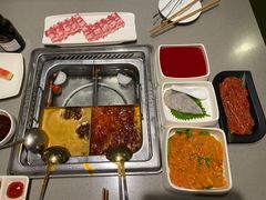 -海底捞火锅(旭辉MALL店)