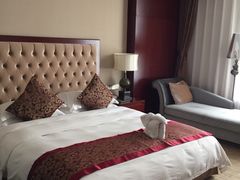 -锦龙国际酒店(天津奥体中心华苑地铁站店)