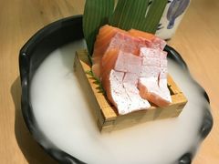 三文鱼腩刺身鰤鱼刺身-沼津港渔市(宏伊国际广场店)