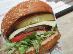 -The Habit Burger Grill 哈比特汉堡(复兴soho店)