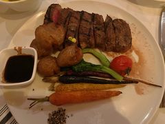 -WOLFGANG PUCK KITCHEN & BAR(迪士尼小镇店)
