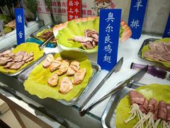 -悦巷海鲜自助铁板烧(秦皇东大街店)
