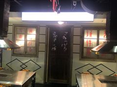 -马路牙子地桌烤肉(工体店)