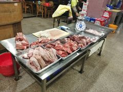 -标记美食新鲜猪杂(兴南大道店)