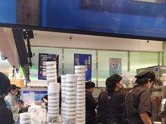-霸王茶姬(上海静安大悦城店)
