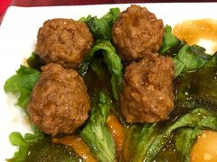 红烧狮子头-大眼锅贴水饺(河东店)