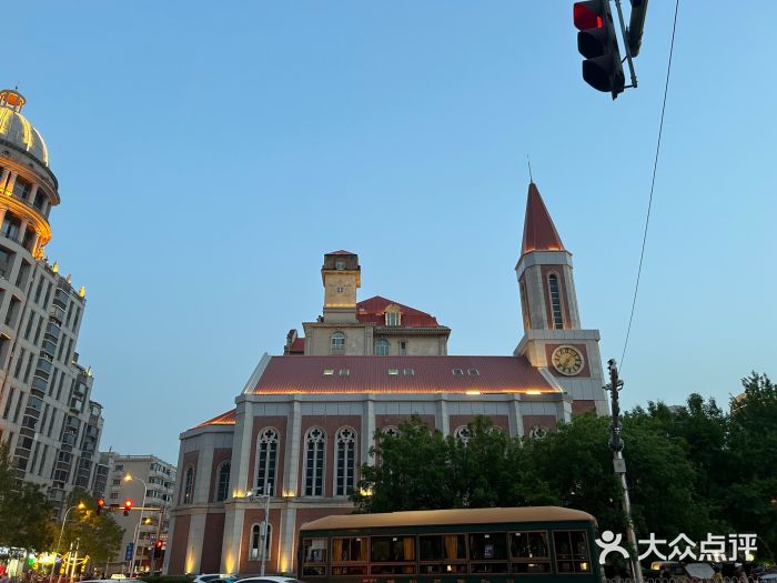 世纪钟图片