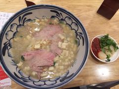 -秦香陕西食府(华贸天地店)