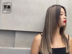 -变画·发型STUDIO