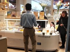 -好利来(曲江龙湖店)